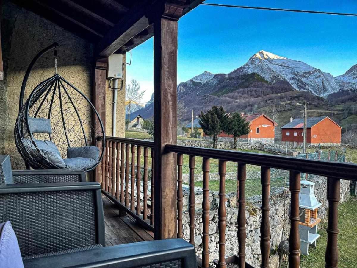 Apartamentos Rurales La Laguna Somiedo Valle de Lago Exteriér fotografie
