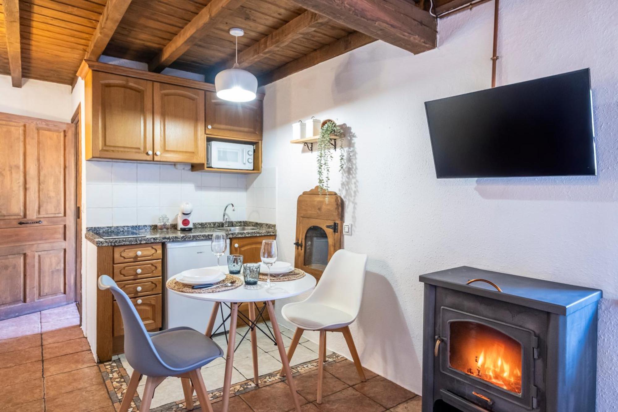 Apartamentos Rurales La Laguna Somiedo Valle de Lago Exteriér fotografie