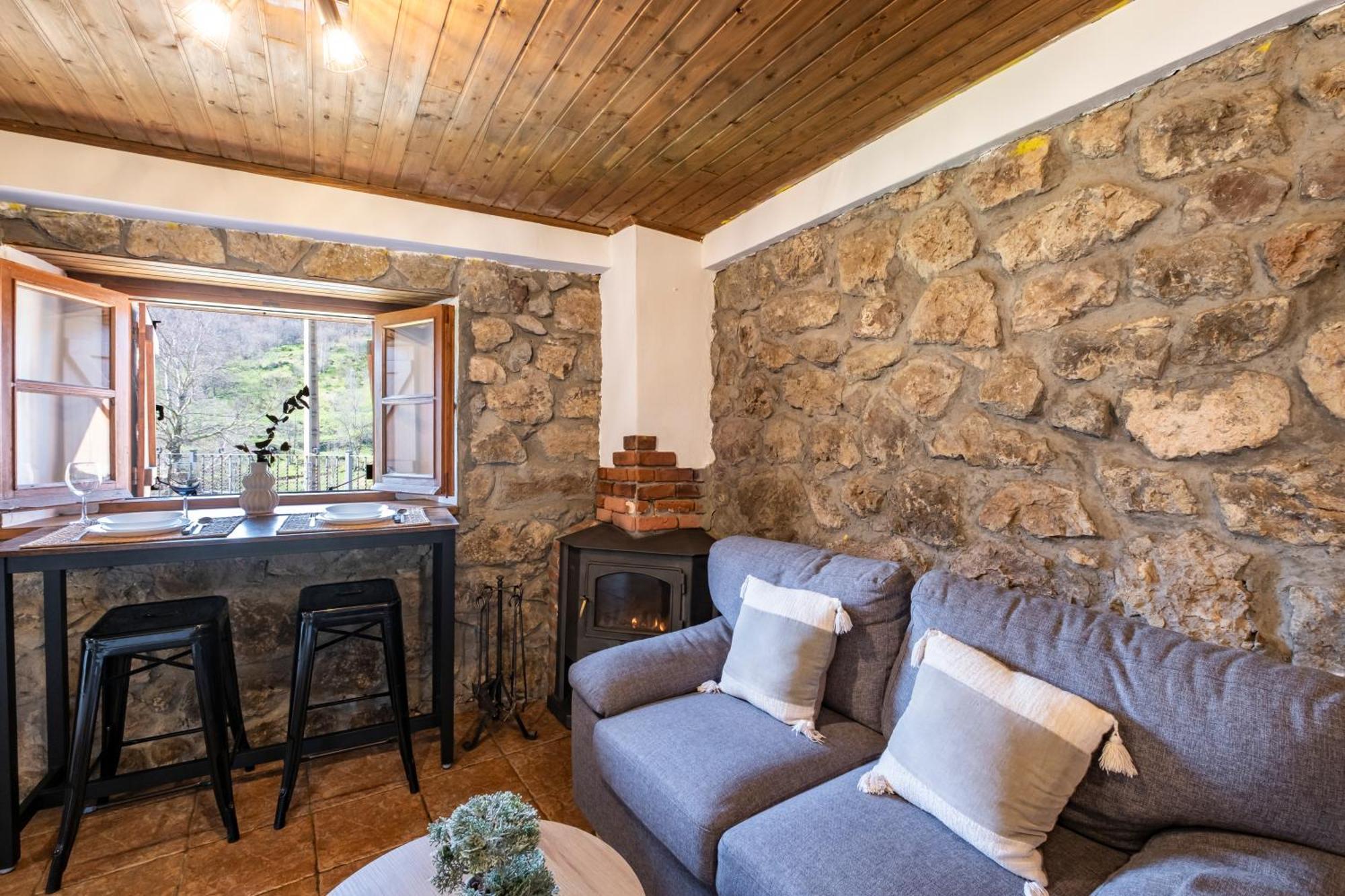 Apartamentos Rurales La Laguna Somiedo Valle de Lago Exteriér fotografie